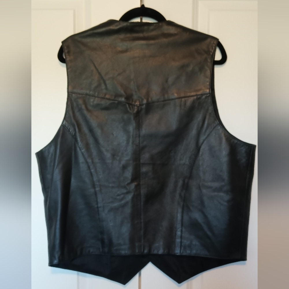 Phase 2 Men's Leather Biker's Vest - Picture 2 of 4